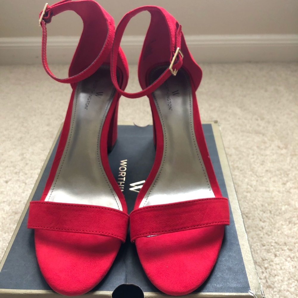 Worthington suede red sandal heels size 8